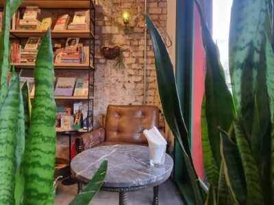 Macun - Livraria & Café