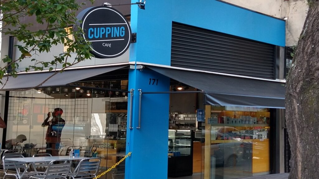 cafeteria cupping
