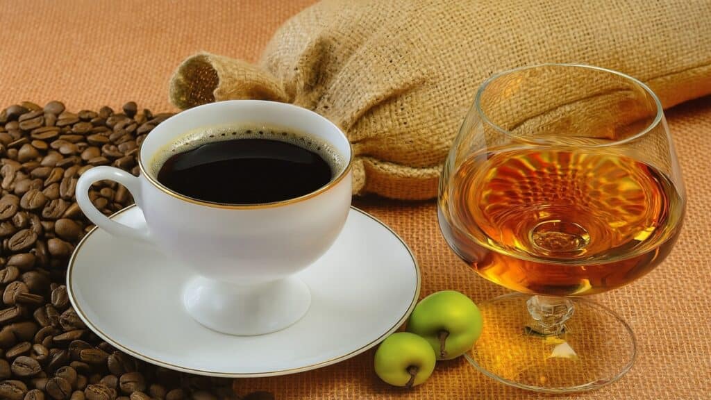 como fazer café com conhaque