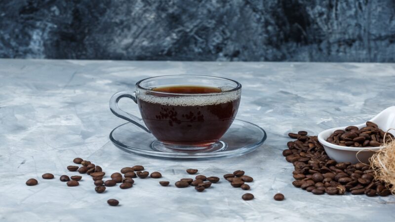 emover-a-cafeina-do-cafe