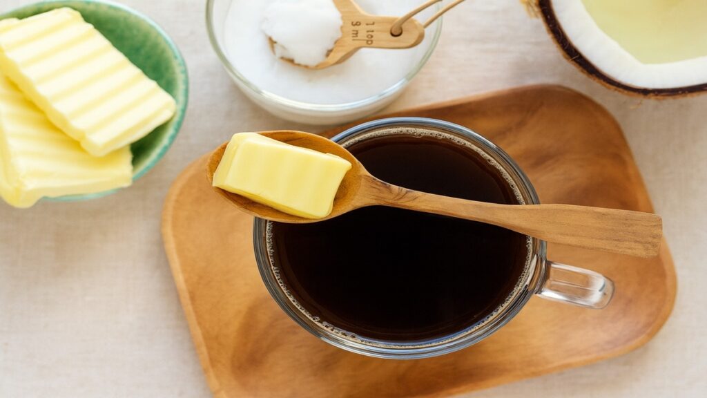 Como fazer café com manteiga para tosse