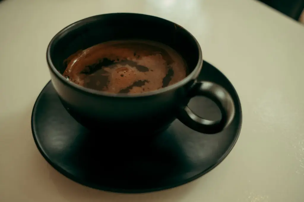 Café tem proteína e potássio? Os nutrientes do grão
