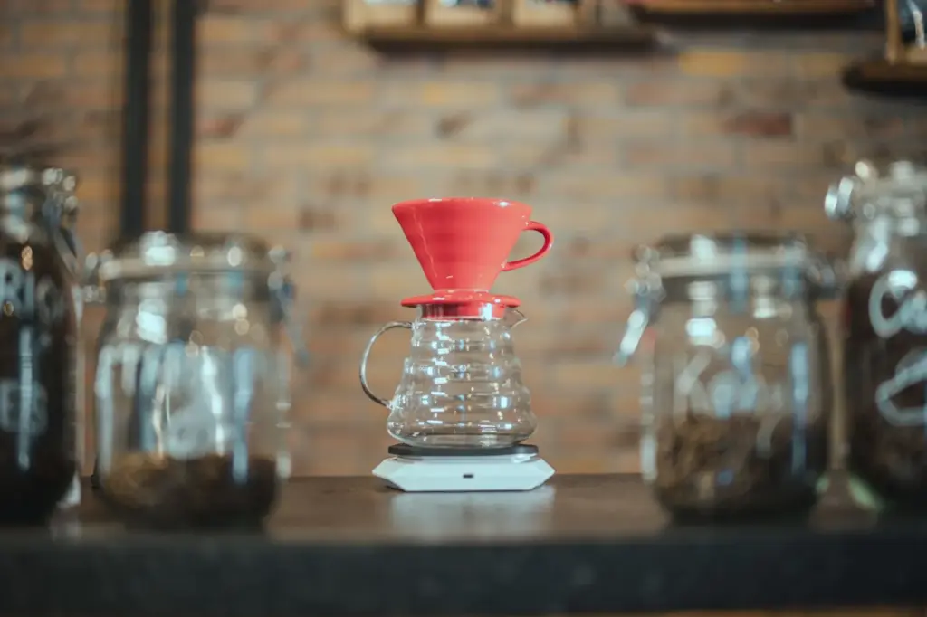 Equipamentos de café bons e baratos para ter em casa