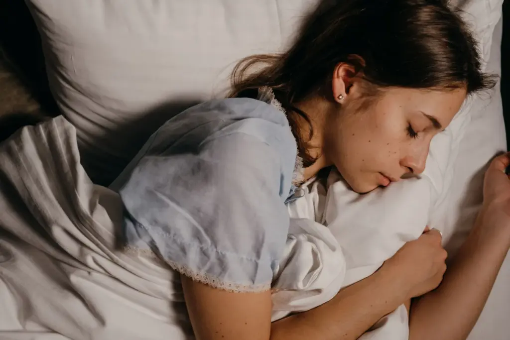 Café e sono: o que a cafeína faz com a sua noite