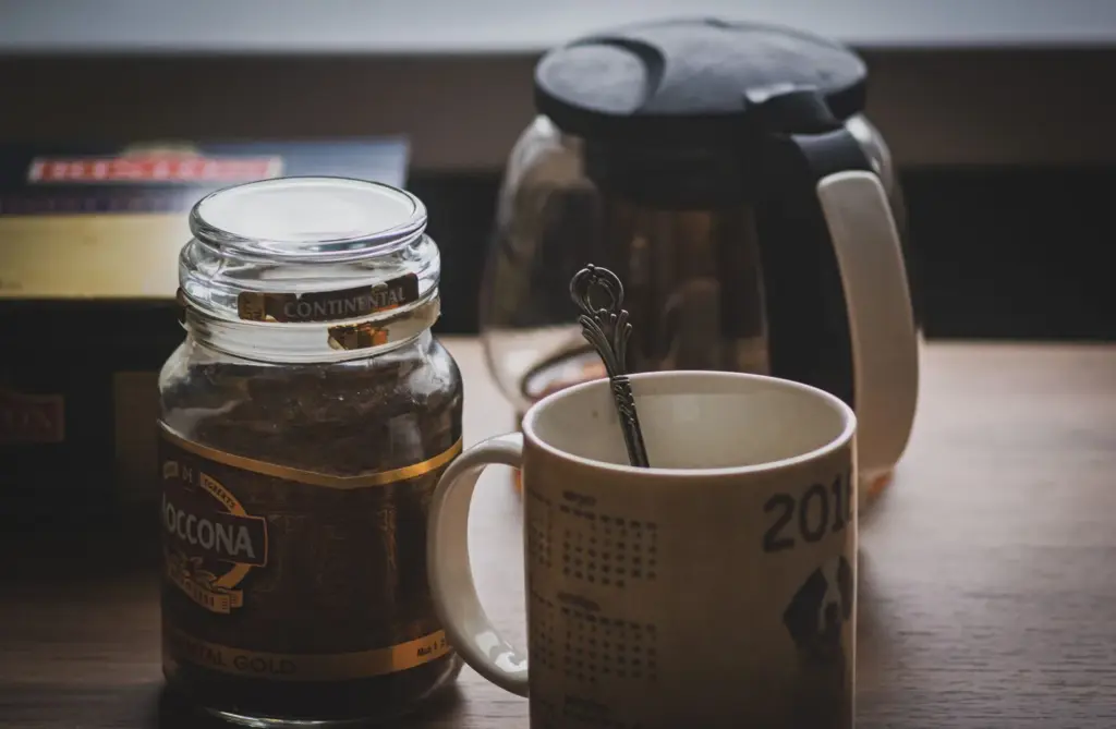 Café instantâneo: como surgiu o pó solúvel