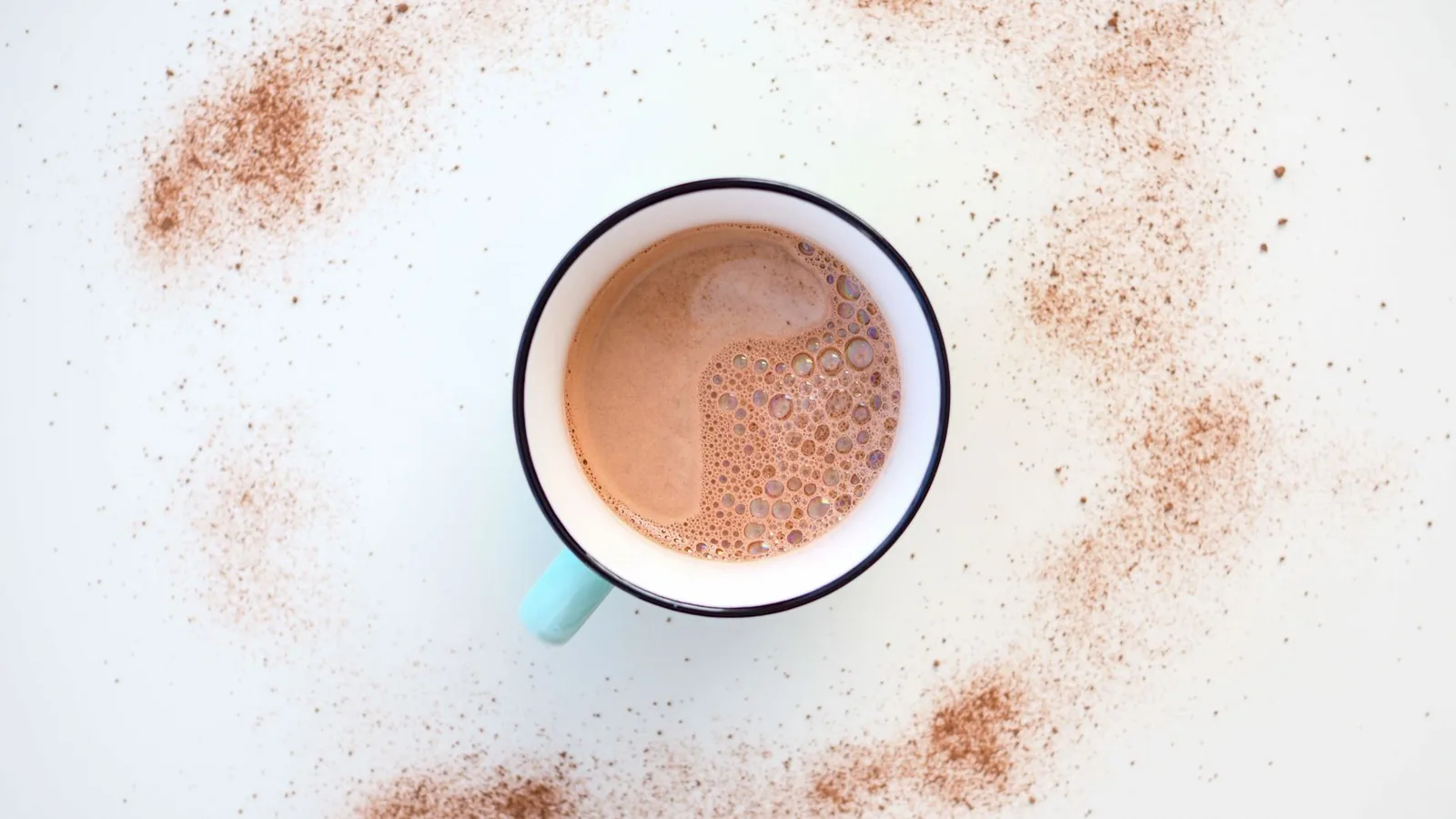 Café instantâneo: como surgiu o pó solúvel