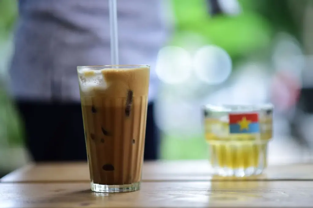 Café no calor: como manter o hábito nos dias quentes