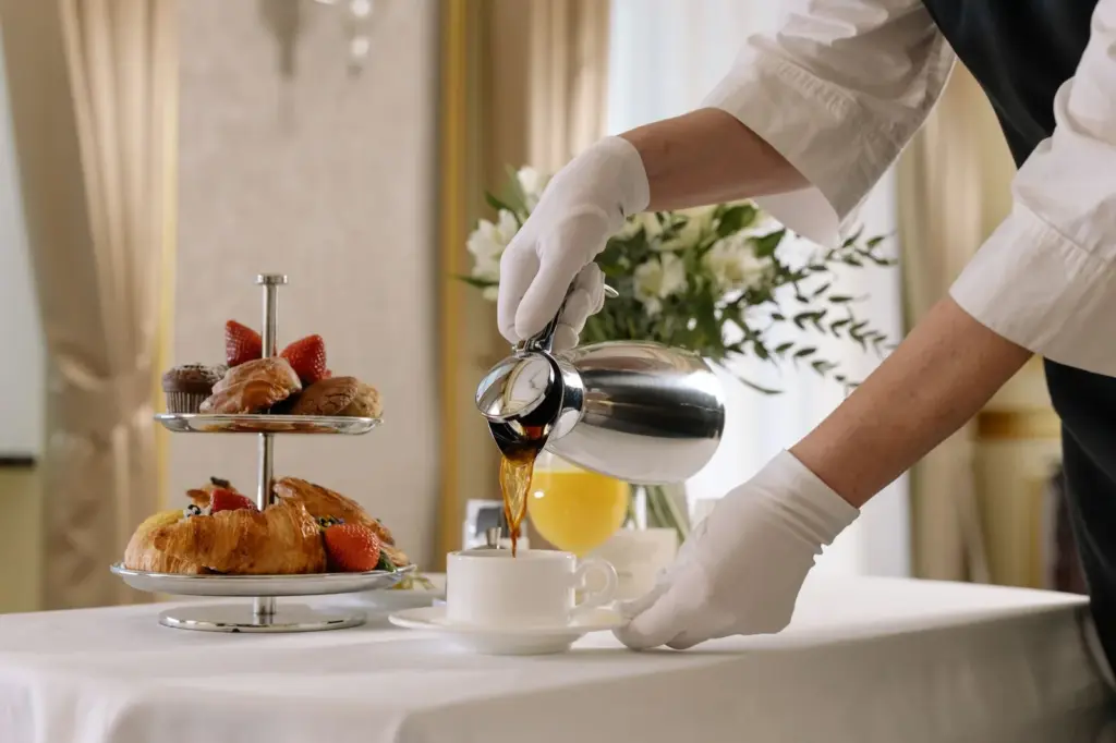 Café no hotel: como garantir uma boa xícara na viagem