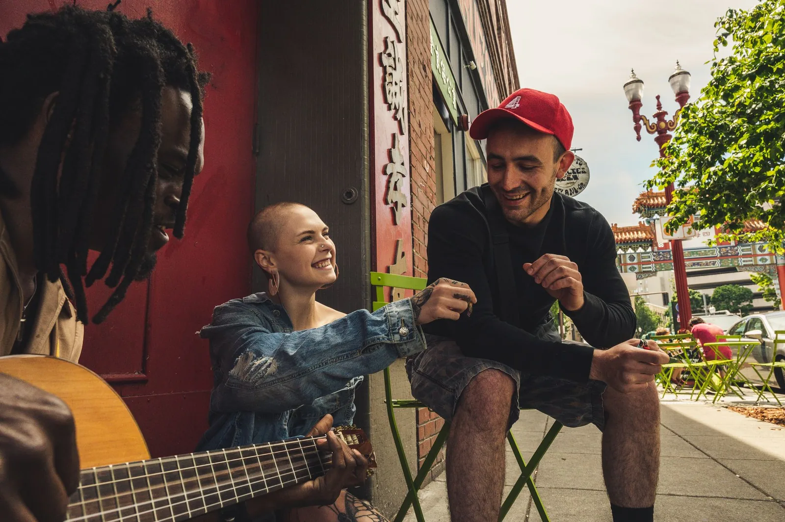 Cafeterias com música ao vivo: o café que vira palco