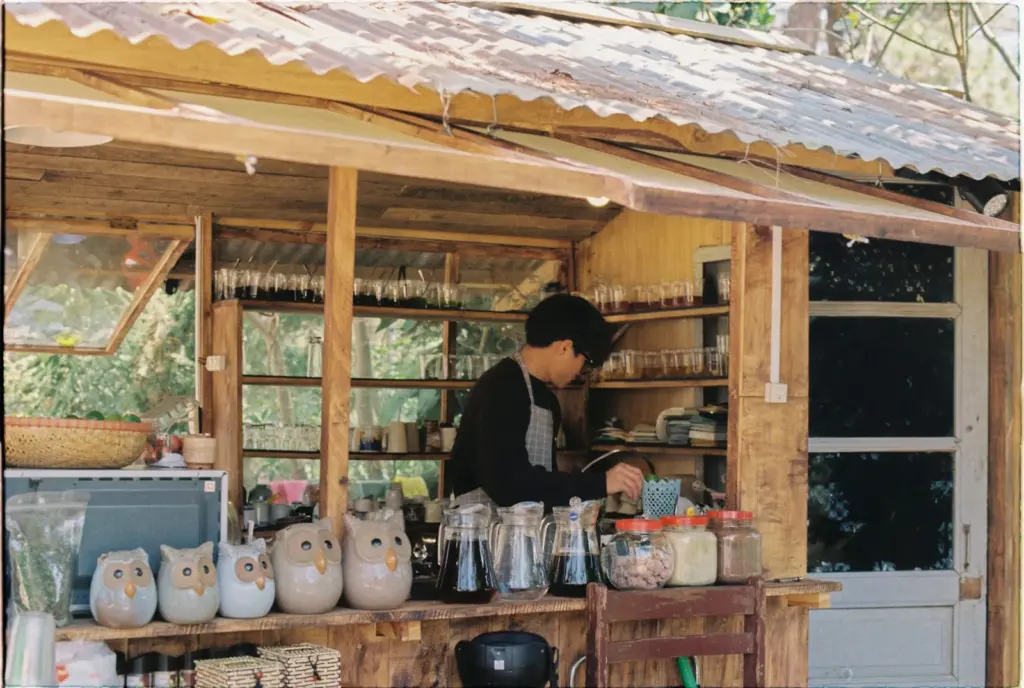 Cafeterias em mercados municipais: o café do burburinho
